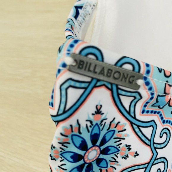 Billabong BNWT Medina One Piece Women's Swimsuit Size 10 Blue RRP $129 - Picture 6 of 9